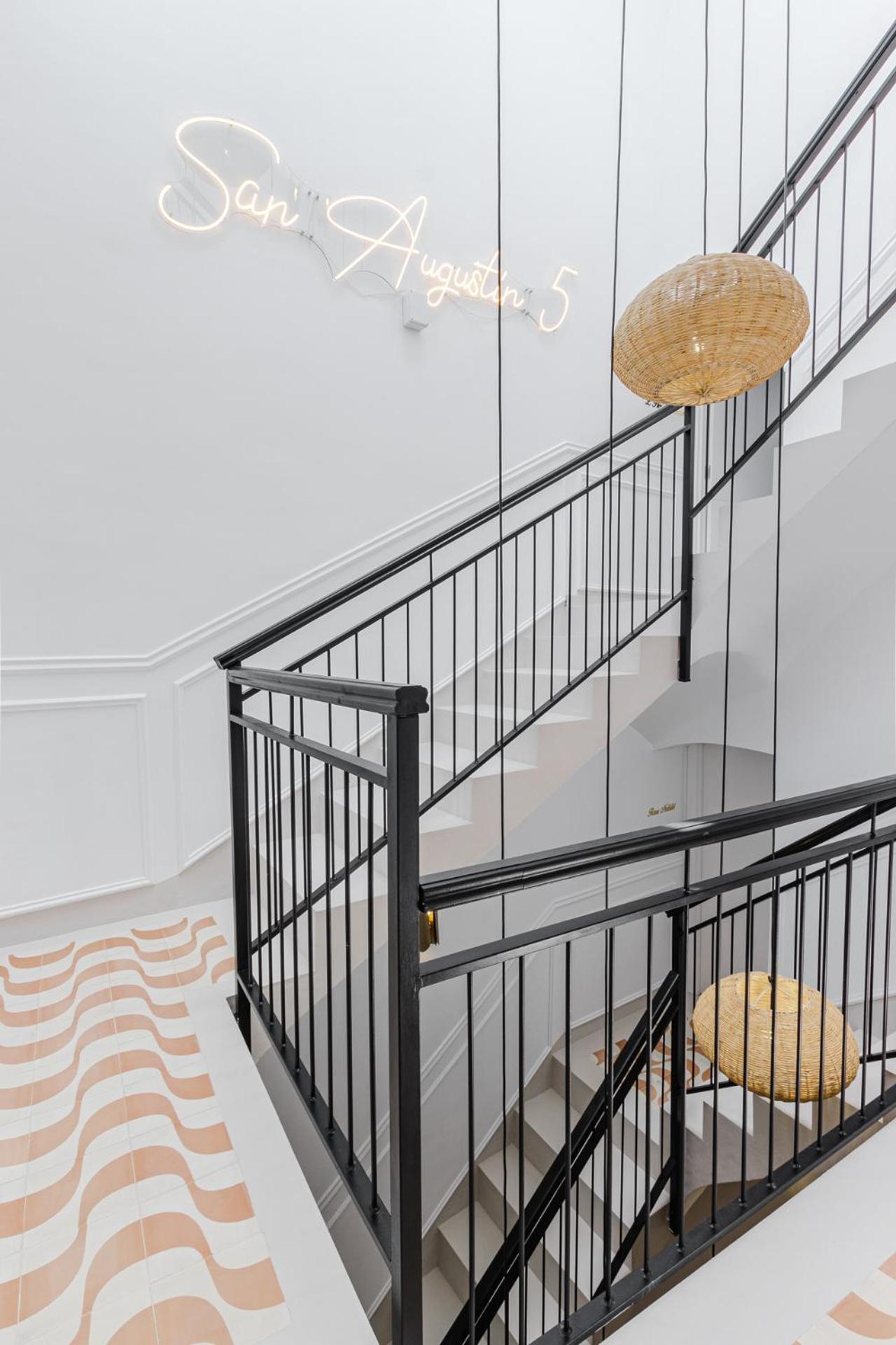 Glamorous Pink Studio In City Center Αλικάντε Εξωτερικό φωτογραφία