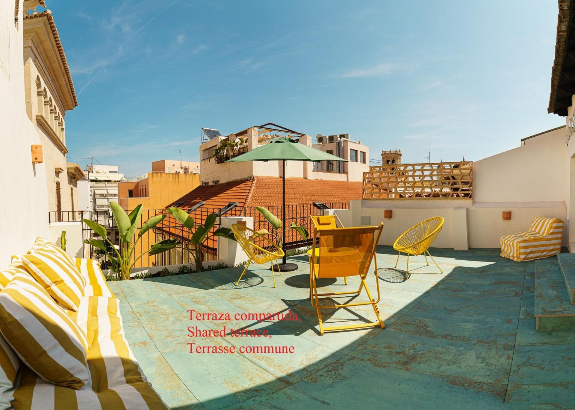 Glamorous Pink Studio In City Center Αλικάντε Εξωτερικό φωτογραφία